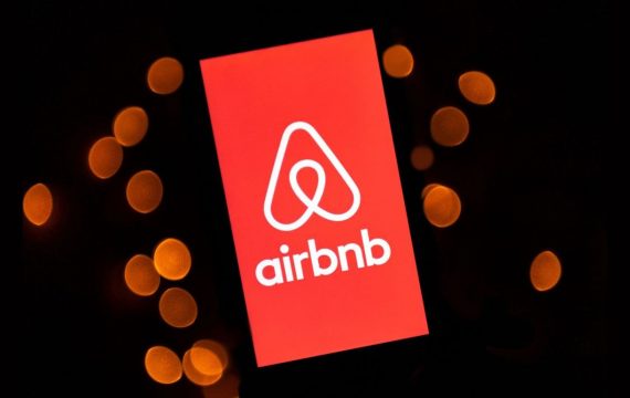 como cobrar en Airbnb en Cuba